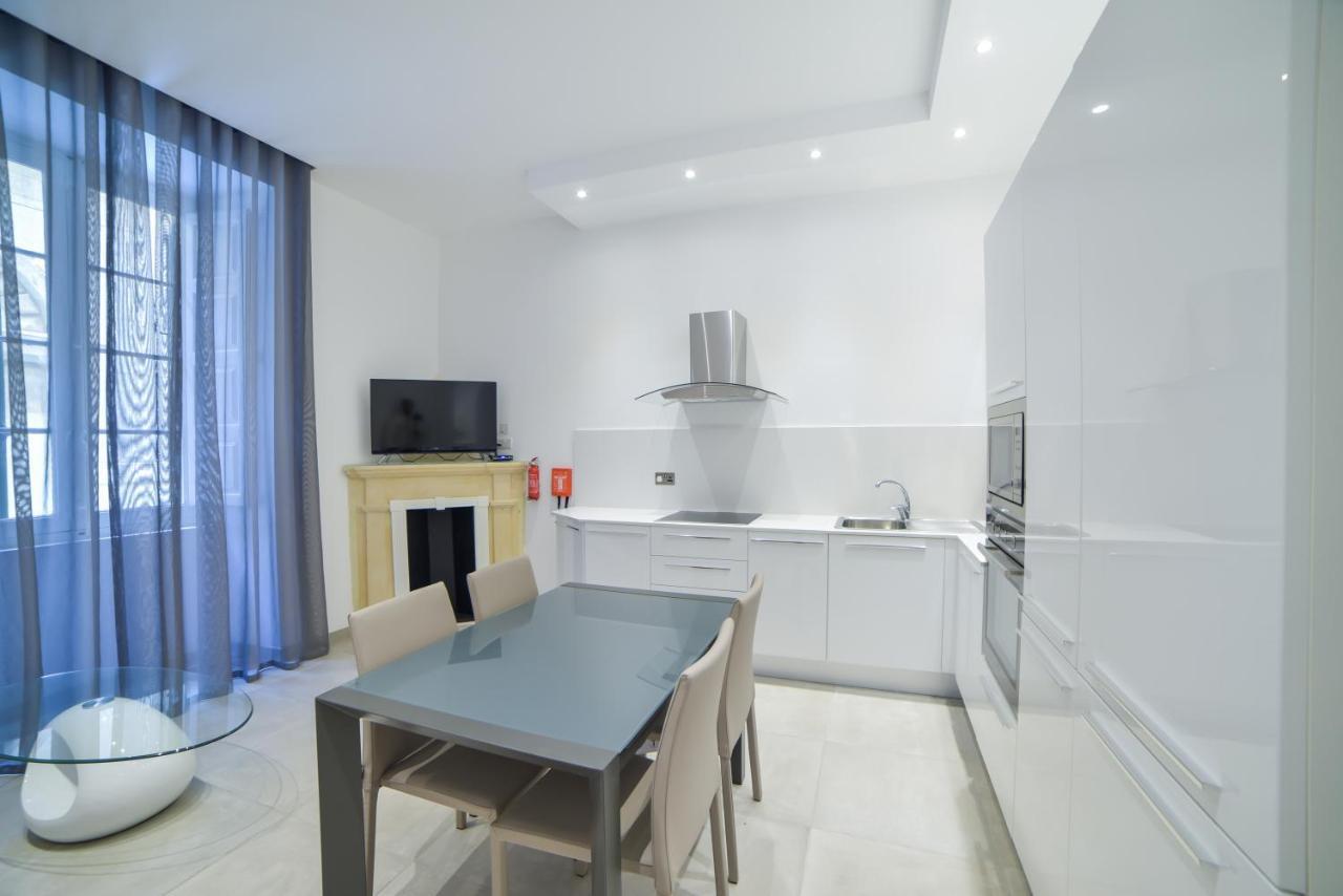 Ca2- City Central Apartment 2 弗洛里亚纳 外观 照片